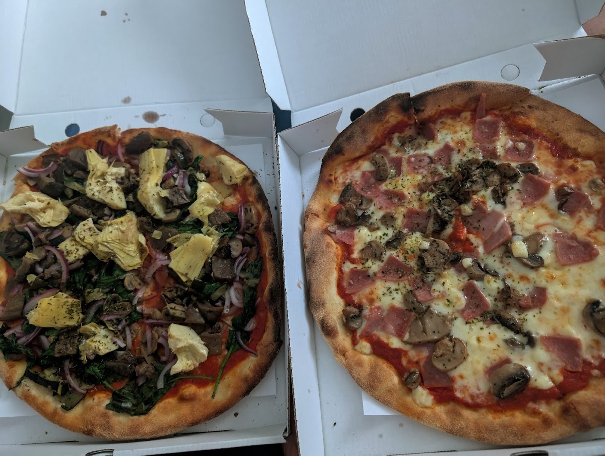 Oregano Leaf Pizzeria-3