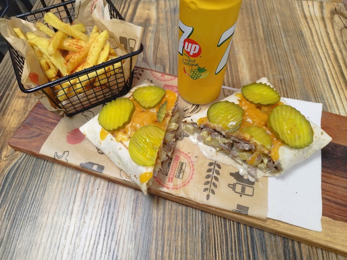 Orizkoo Burger House-5