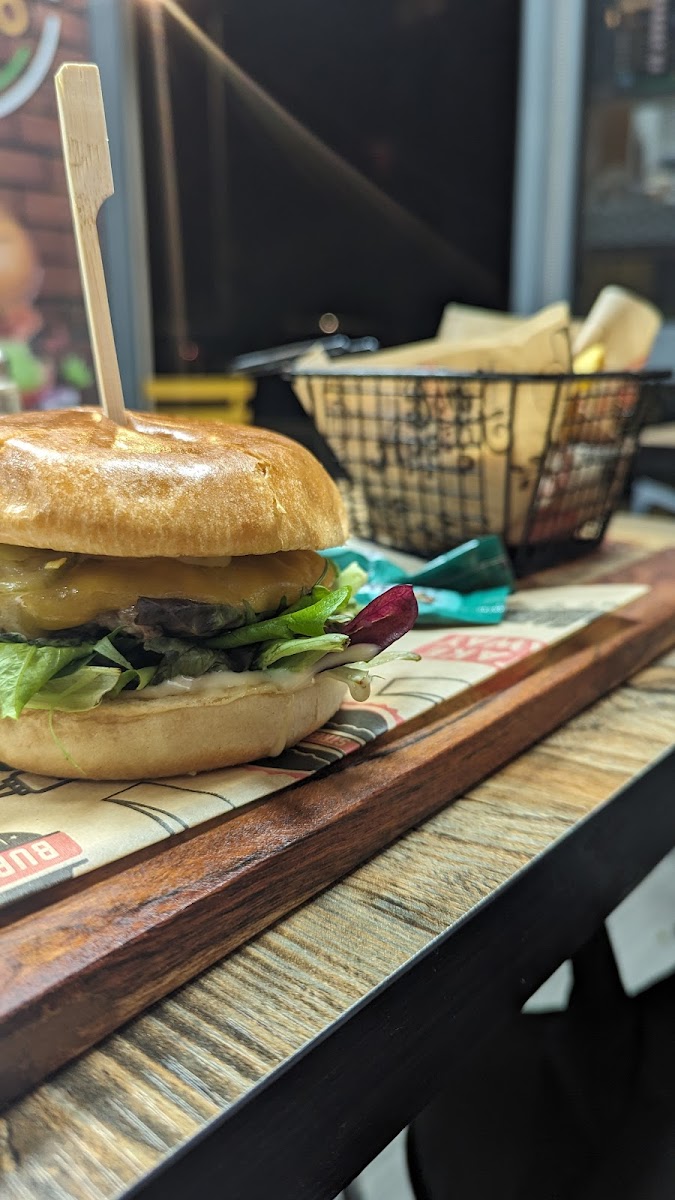 Orizkoo Burger House-9