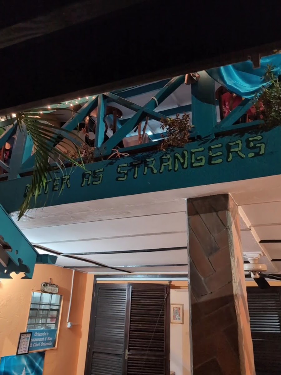 Orlando's Restaurant & Bar-2
