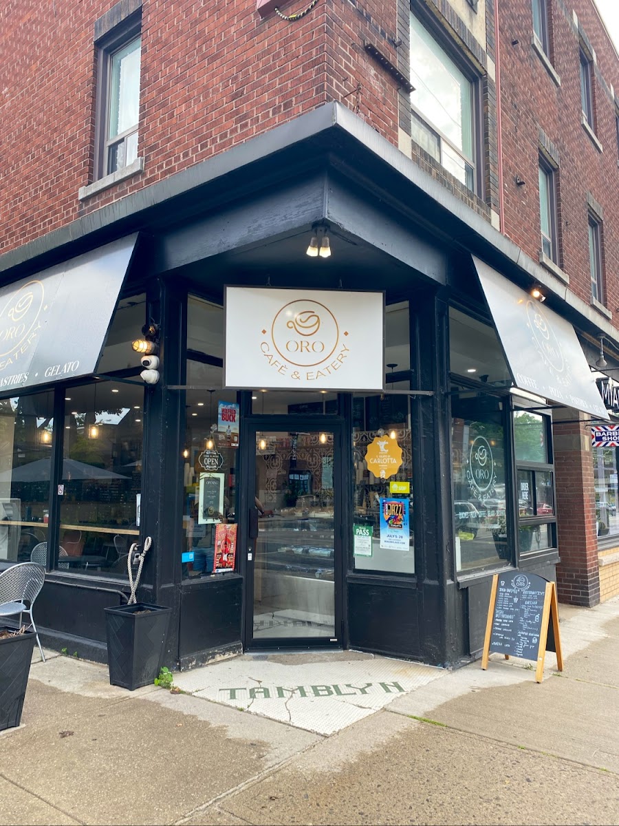 Oro Cafè & Eatery