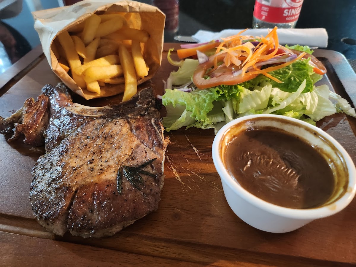 Outback Sports Bar & Restaurant-9