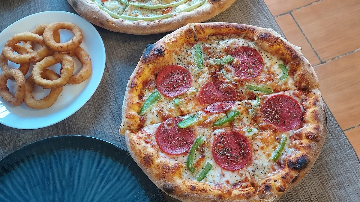Oven Pizzeria-2