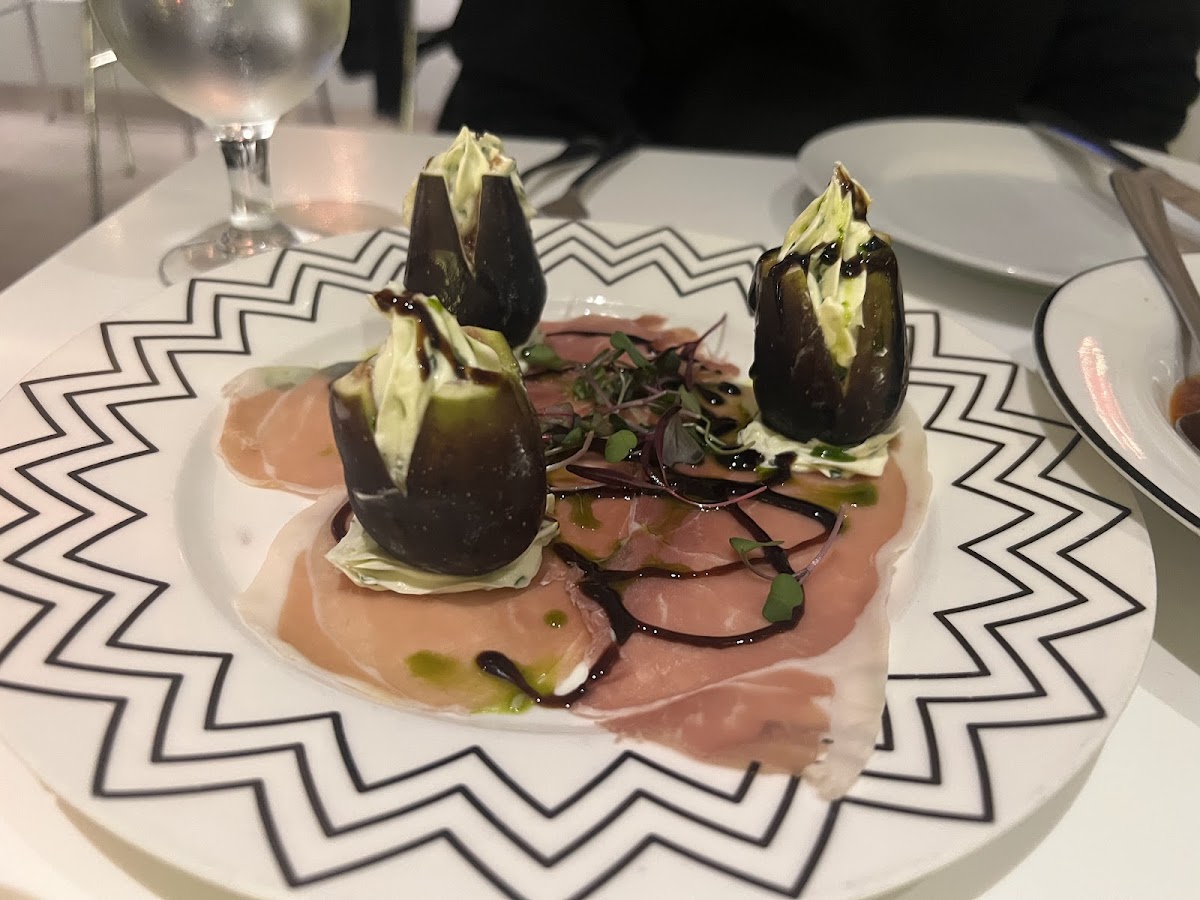 Paci Restaurant-3