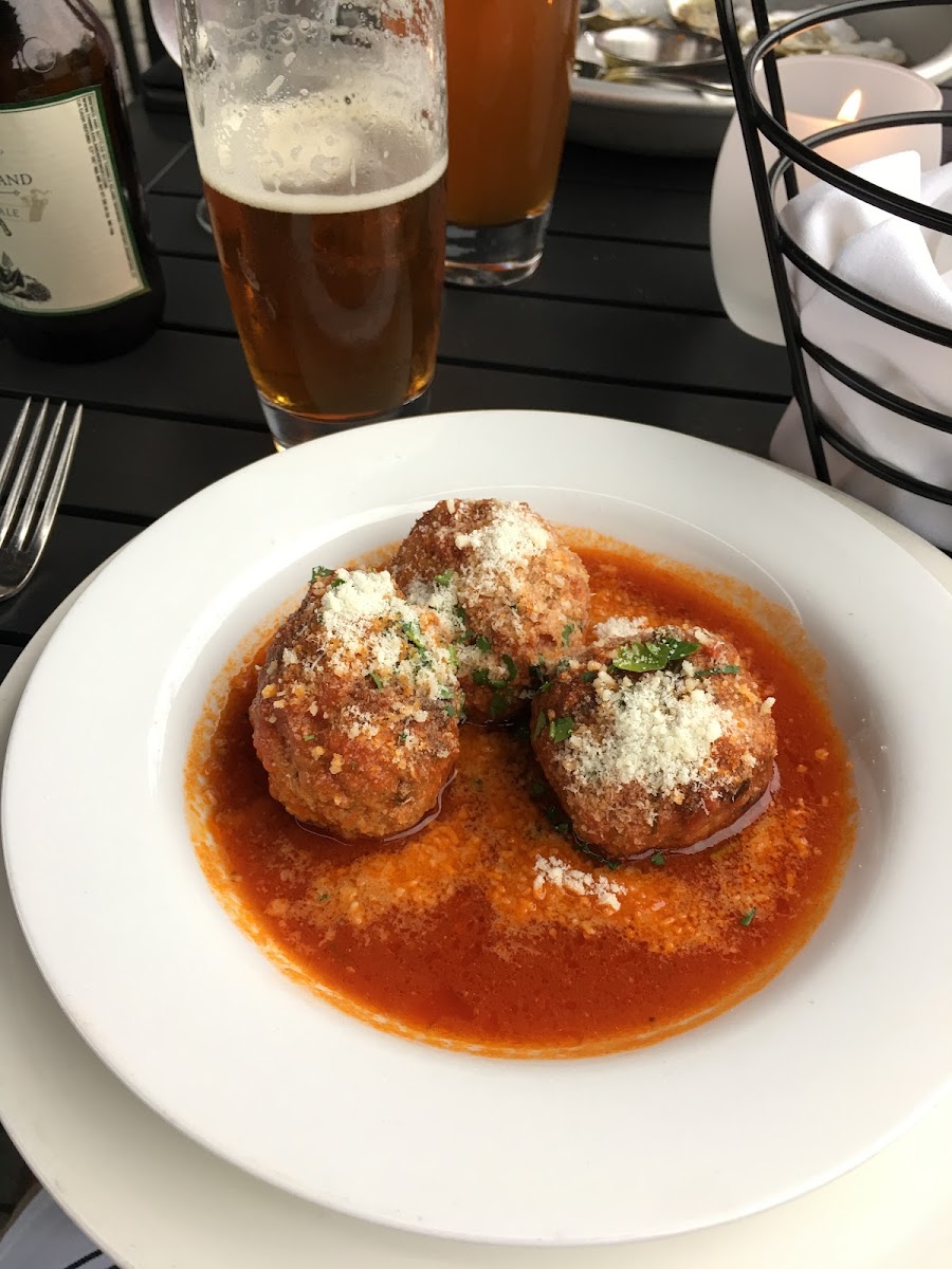 Paci Restaurant-8