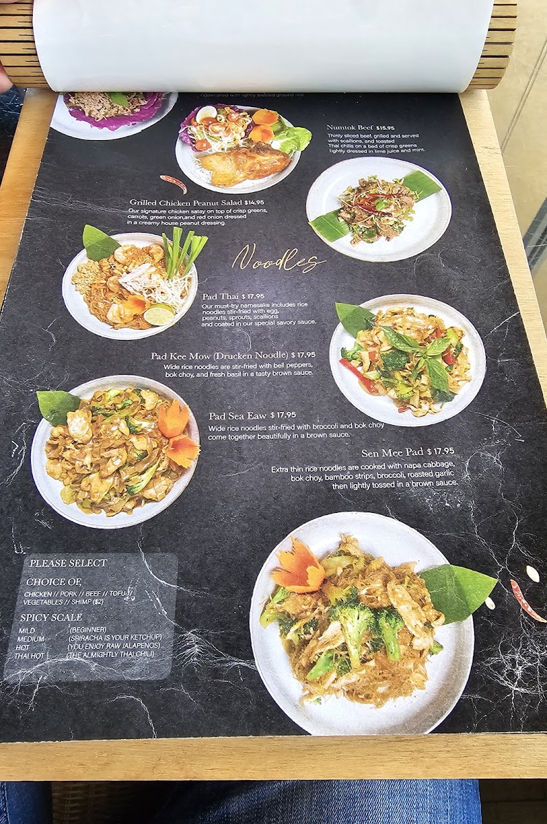 Menu Pad Thai Restaurant-9