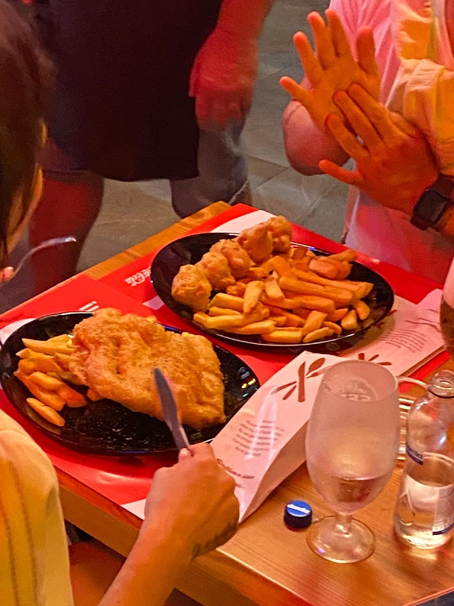 Pae's Traditional Fish & Chips-10