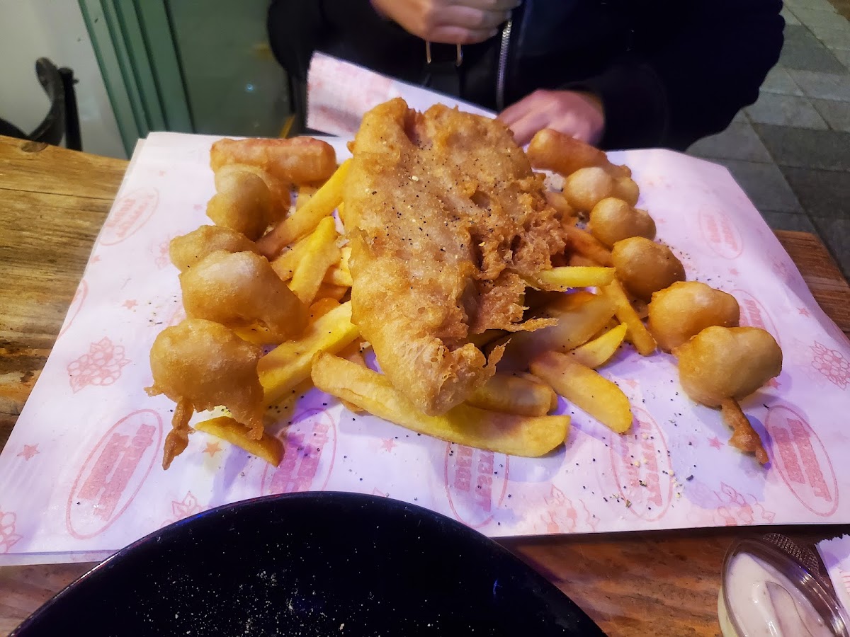 Pae's Traditional Fish & Chips-4