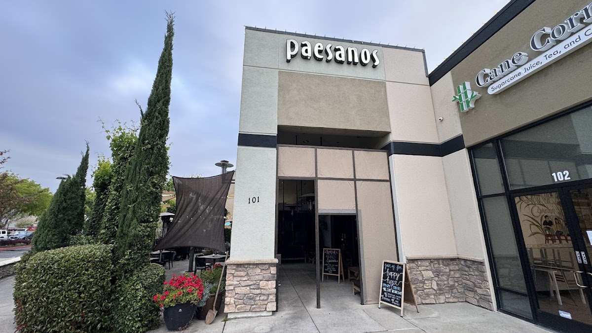Paesanos