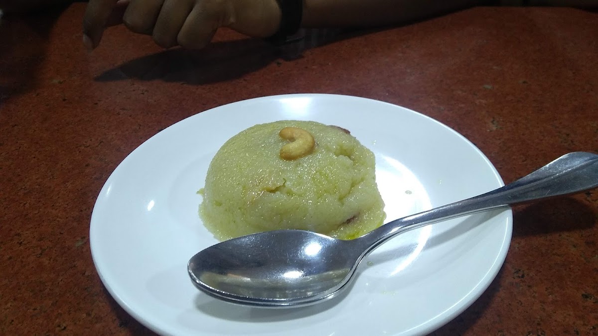 Pai Tiffins-8