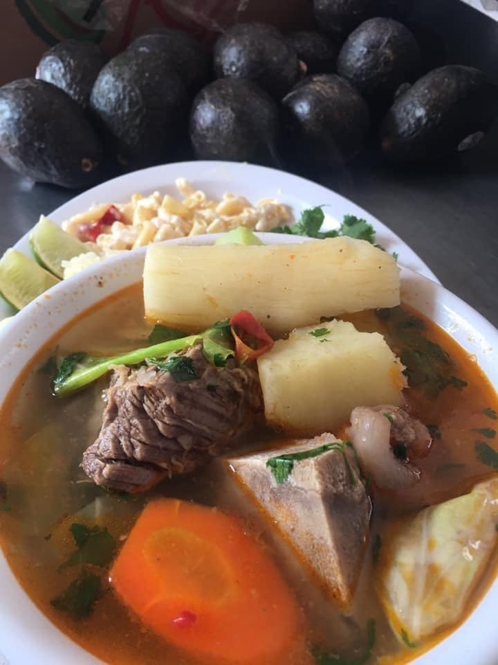 Palacio Latino Restaurant & Bakery-3