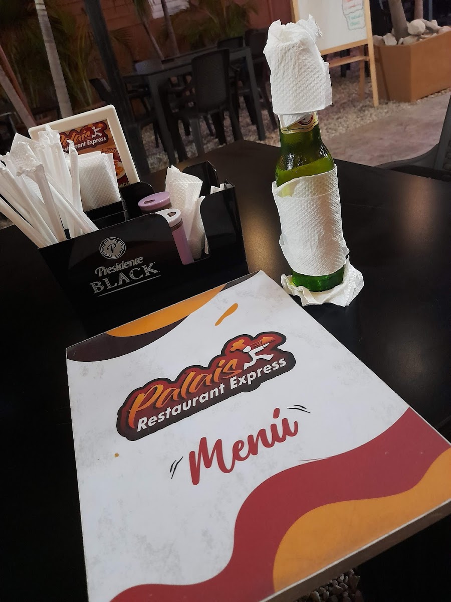 Palais Restaurant Express-5