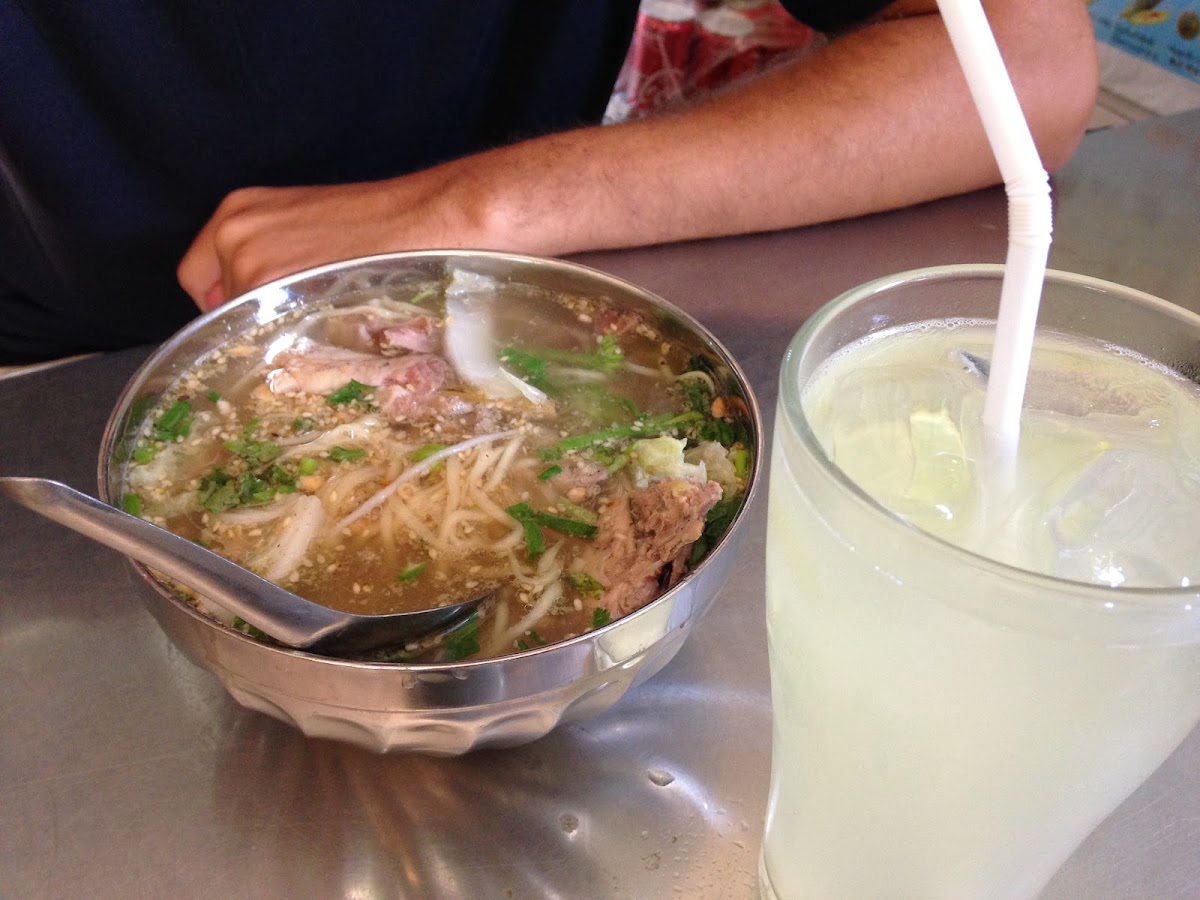 Pan Cherry Noodle House & Cafe-9