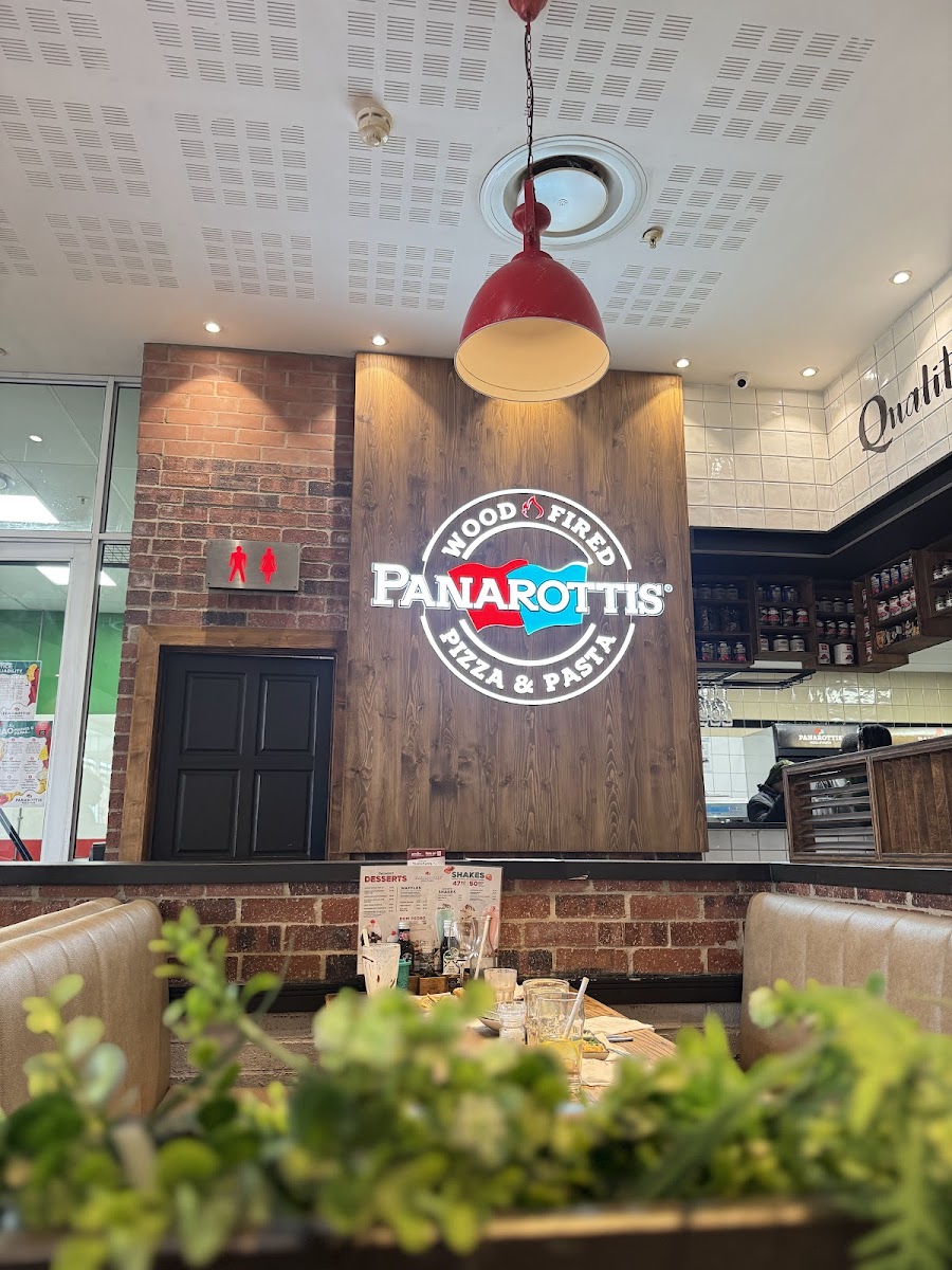 Panarottis Morning Glen