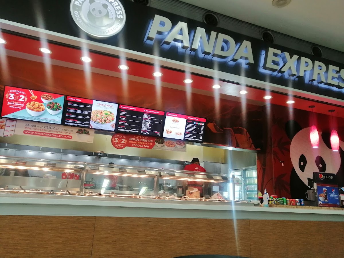 Panda Express Lomas Verdes