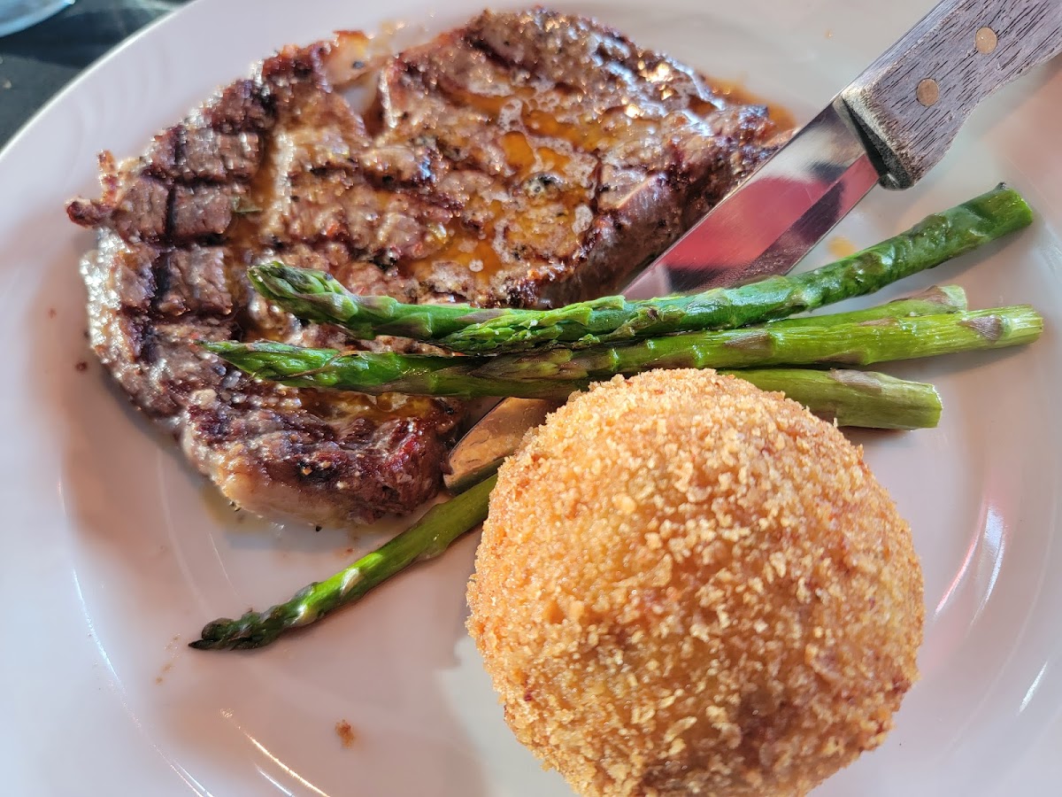 Pao Bistro-3