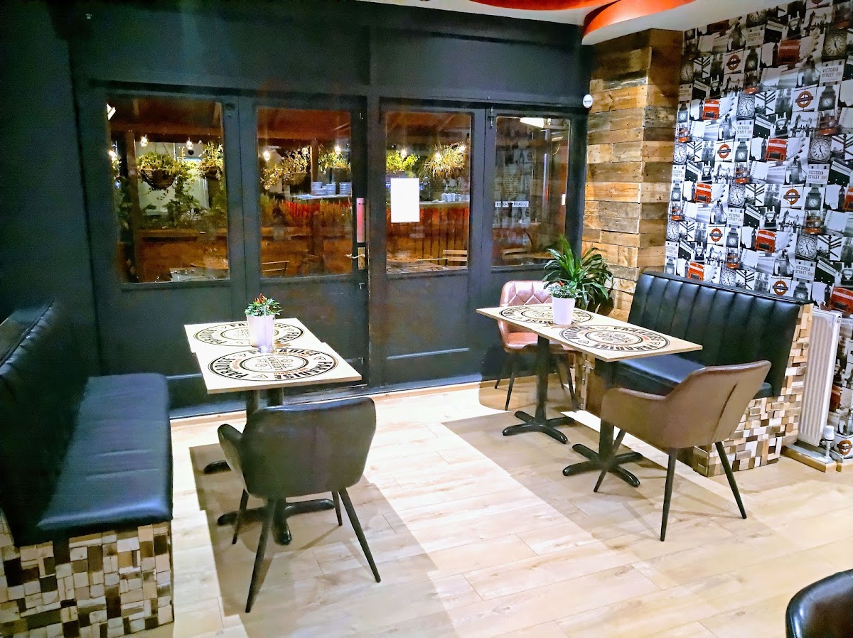 Paradise Bar & Diner