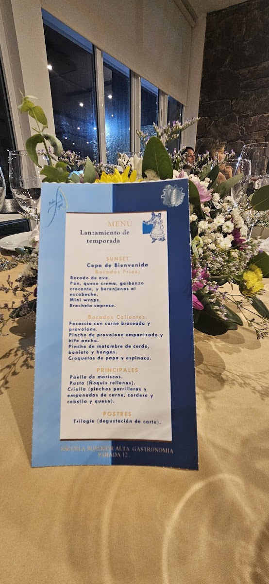 Menu Parador Dr. Pedro Figari.-8