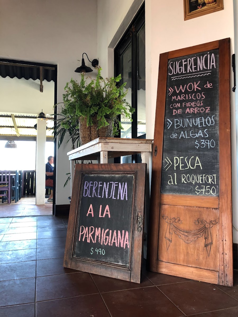 Menu Parador Moorea-3