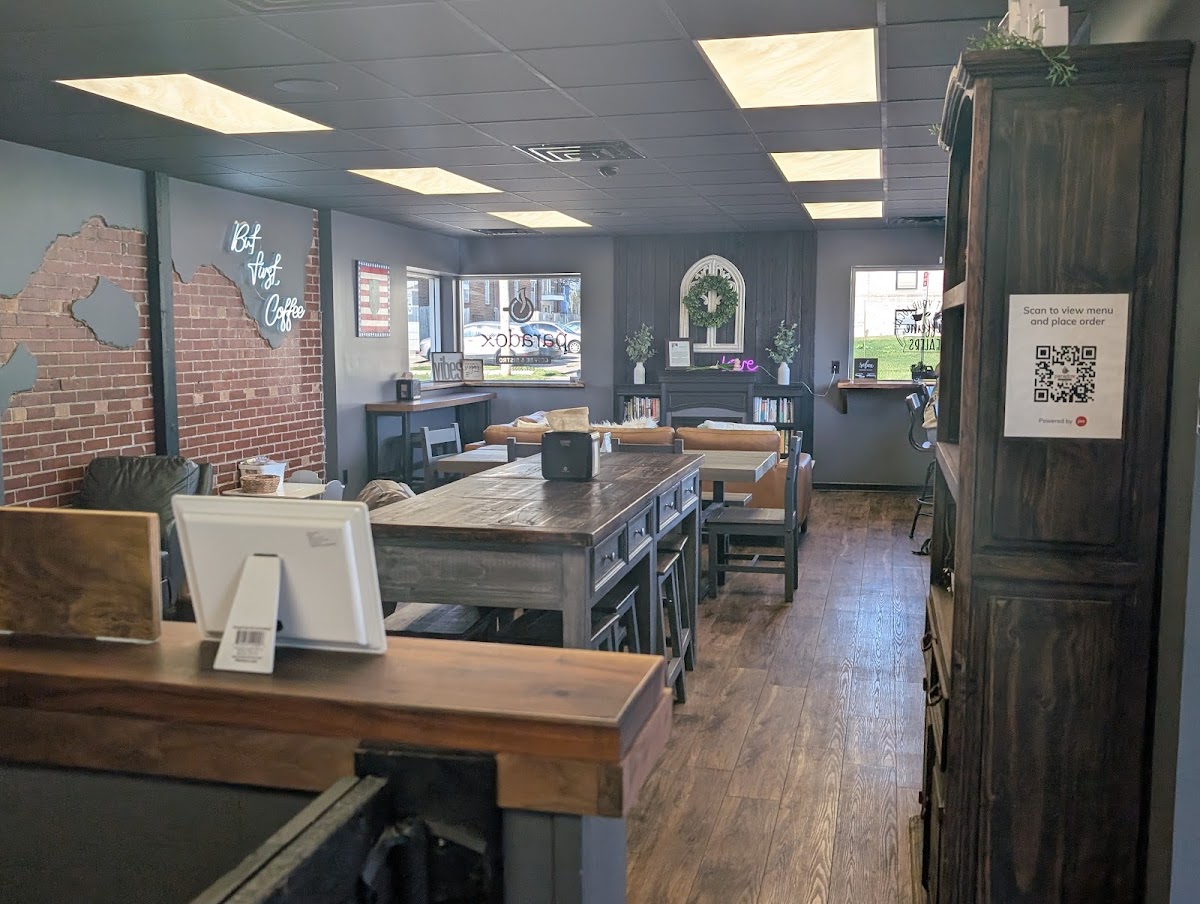 Paradox Coffee & Bistro-4