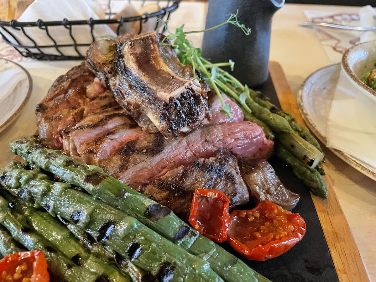 Park Novi Restaurants-4