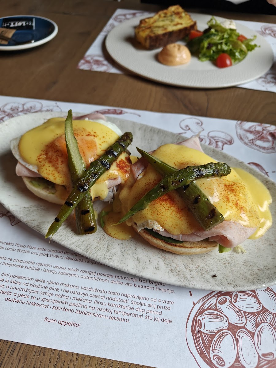 Park Novi Restaurants-5