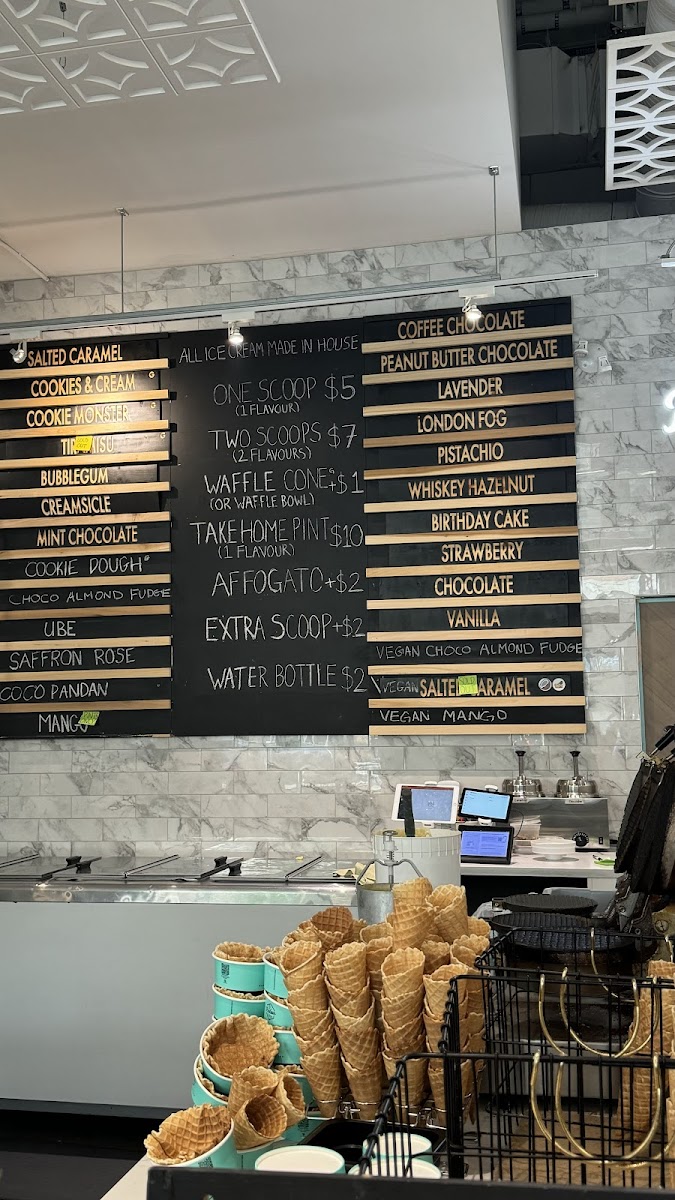 Menu Parlour Ice Cream-10