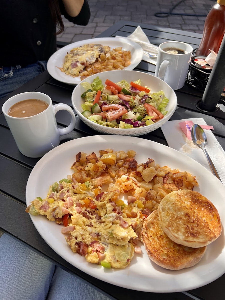 Patio Coffee Shop-4