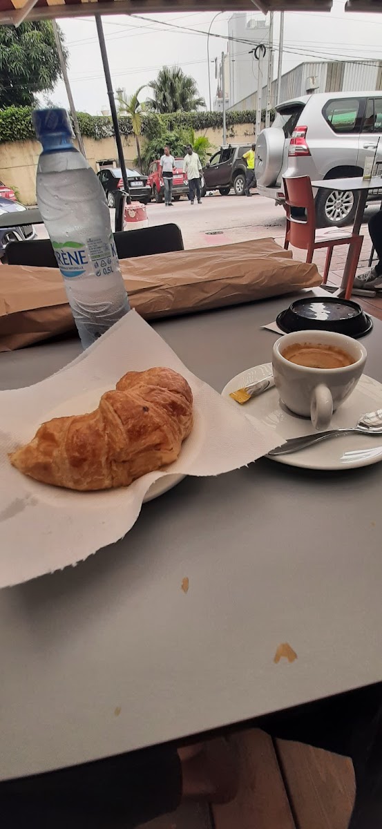 Patisserie Abidjanaise-9