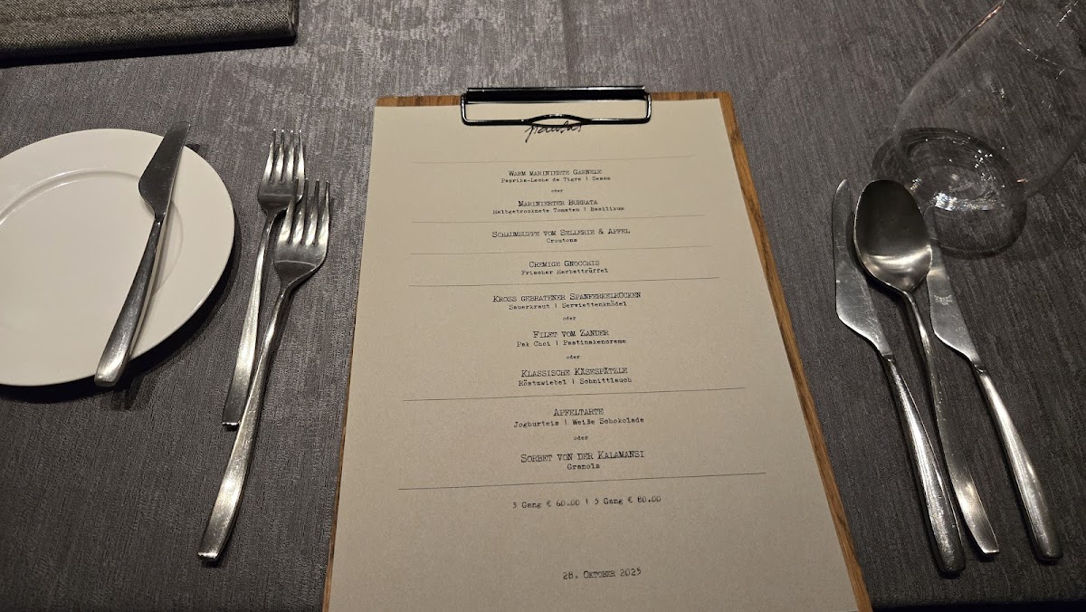 Menu Paulas Á La Carte Restaurant-7