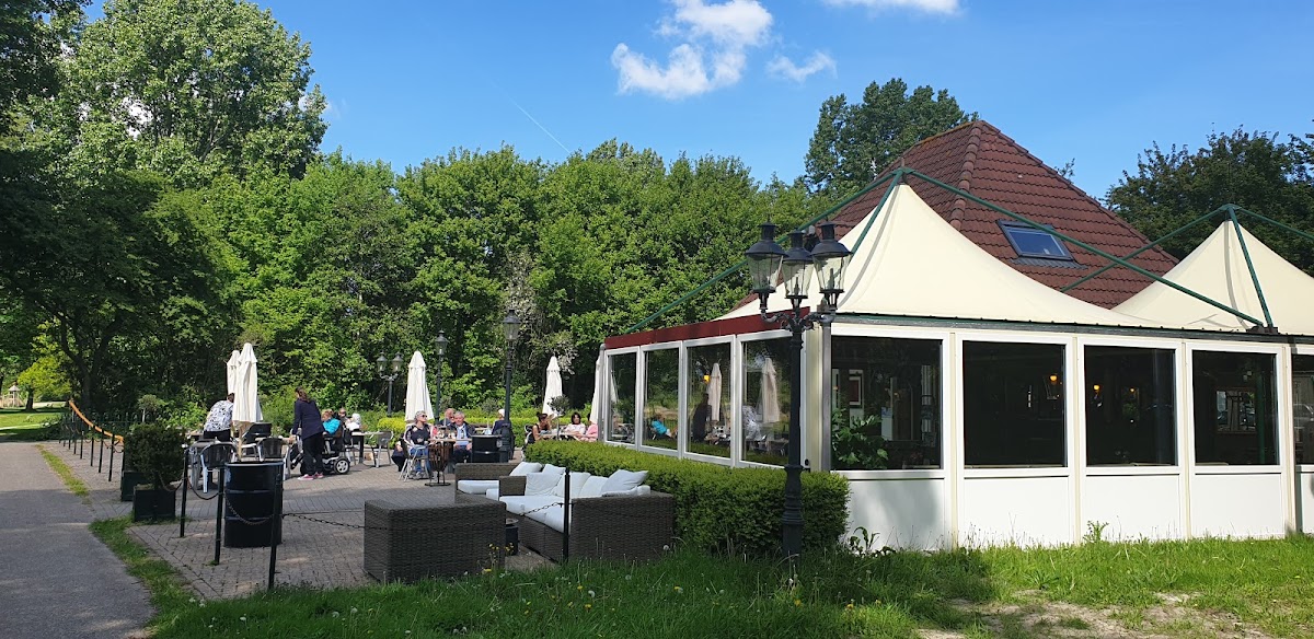 Paviljoen Lovers And Hunters - Restaurant Geestmerambacht-4
