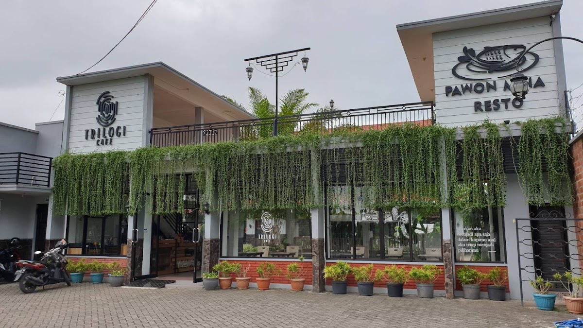 Pawon Mina Resto By Madame Ann