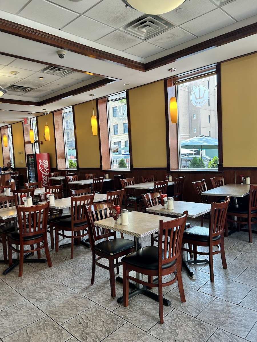 Paxos Grill & Cafe-4