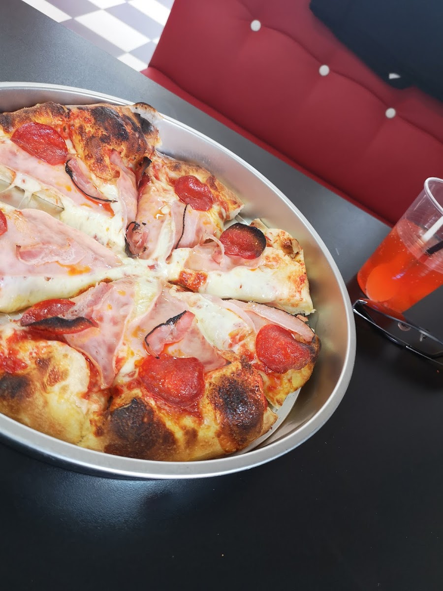 Pepe Burger & Pizza-9