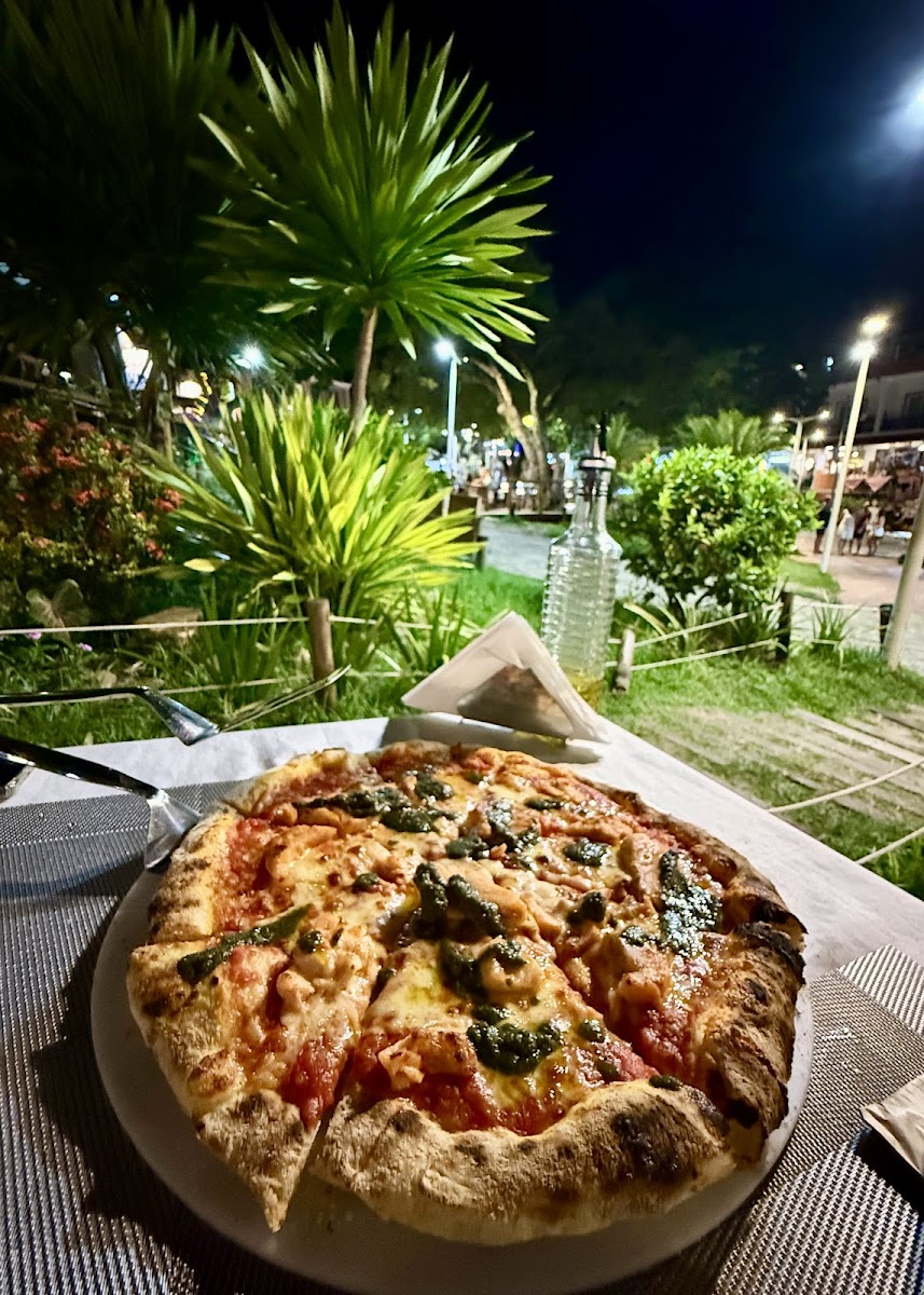 Peperoncino Pizzaria Italiana-3