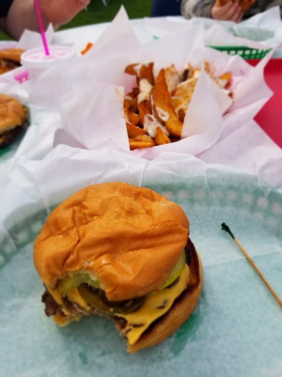 Peppermint Twist Drive In-10
