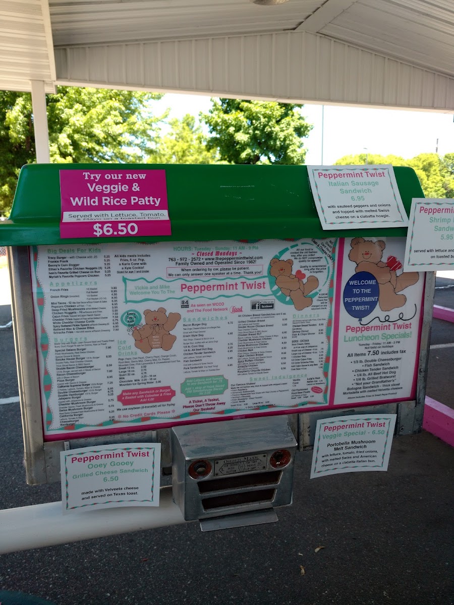 Menu Peppermint Twist Drive In-9
