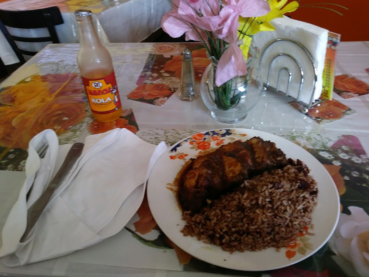 Pepper's Jamaican Belizean Cuisine-4