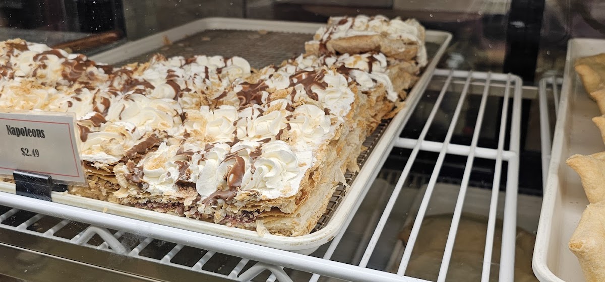 Peppy's Pizza And Pasties-10