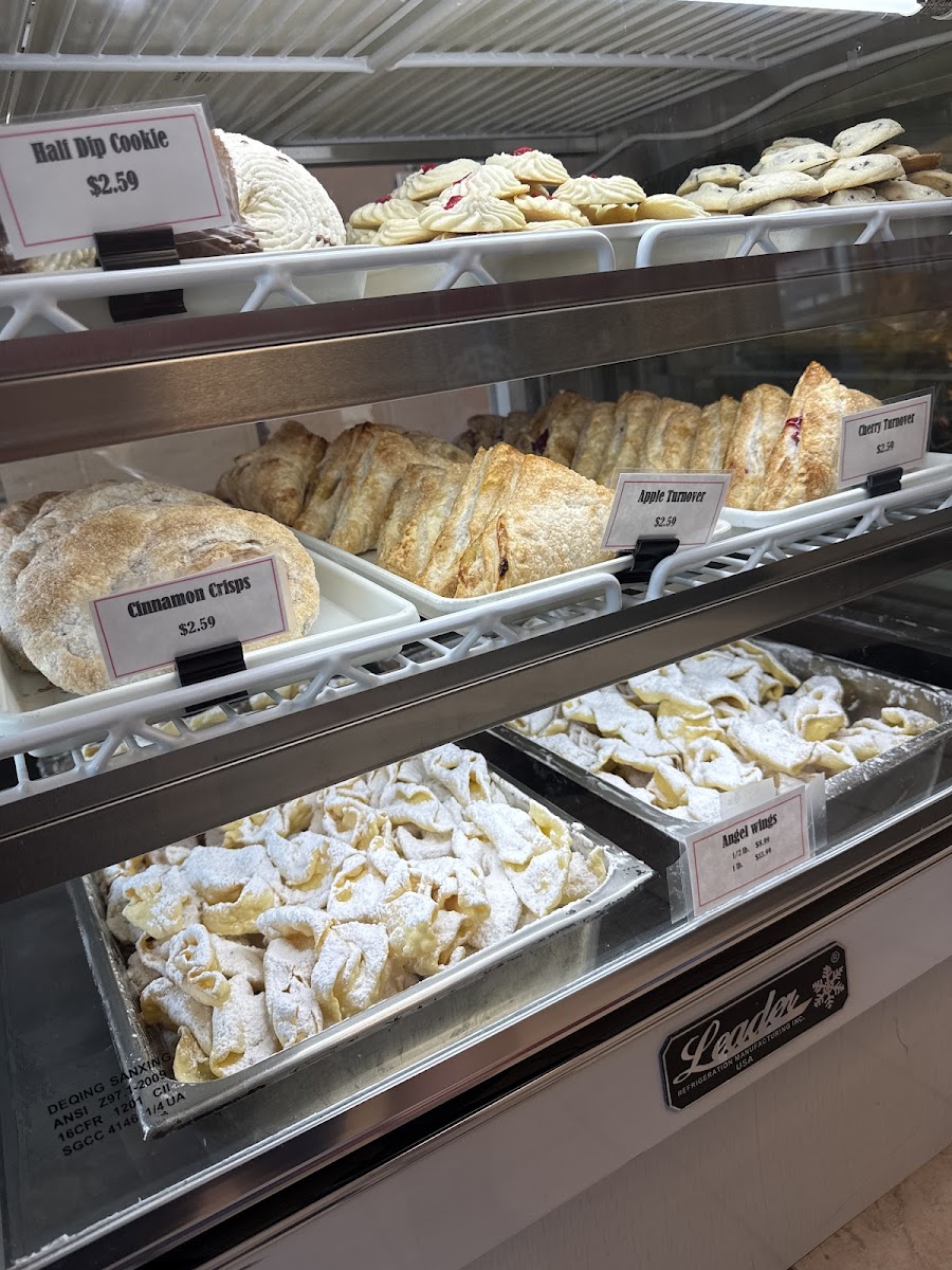 Peppy's Pizza And Pasties-3