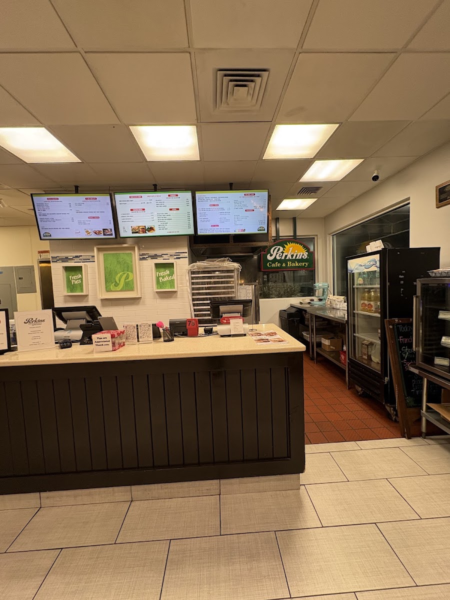 Perkins Restaurant & Bakery-2