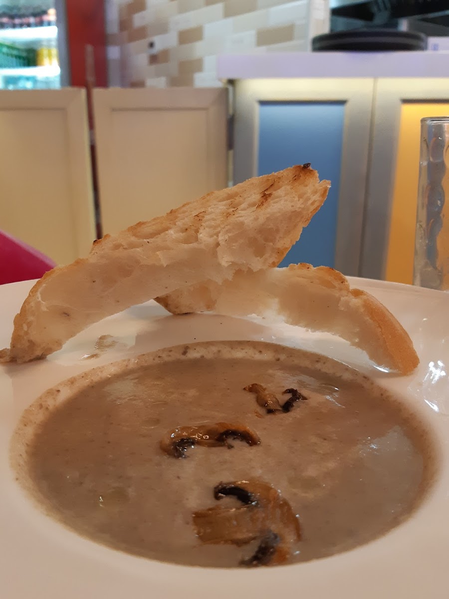 Pesto Cafe-10