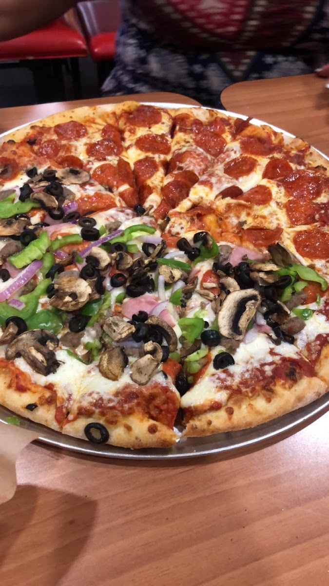 Peter Piper Pizza-9