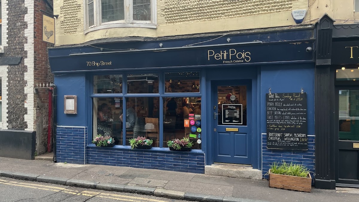 Petit Pois Restaurant