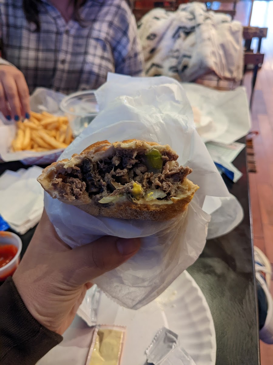Philly's Gourmet Steaks-5