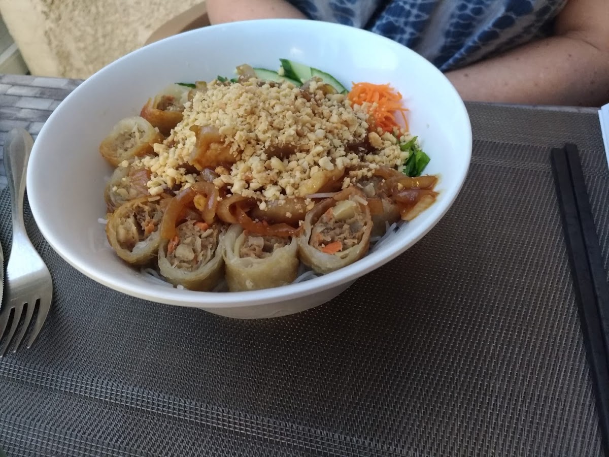 Phô 16-10