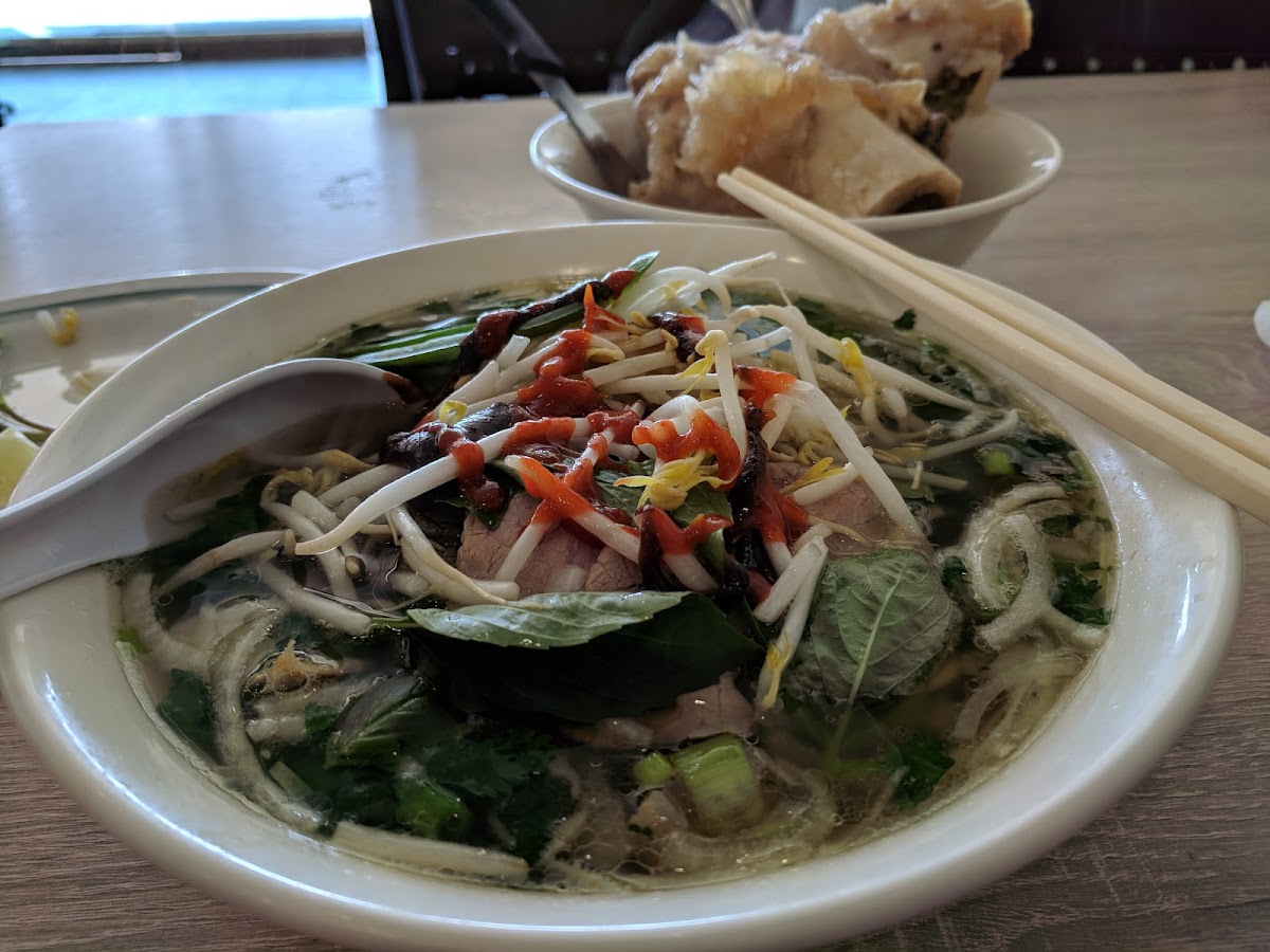 Phở 86 Restaurant-10