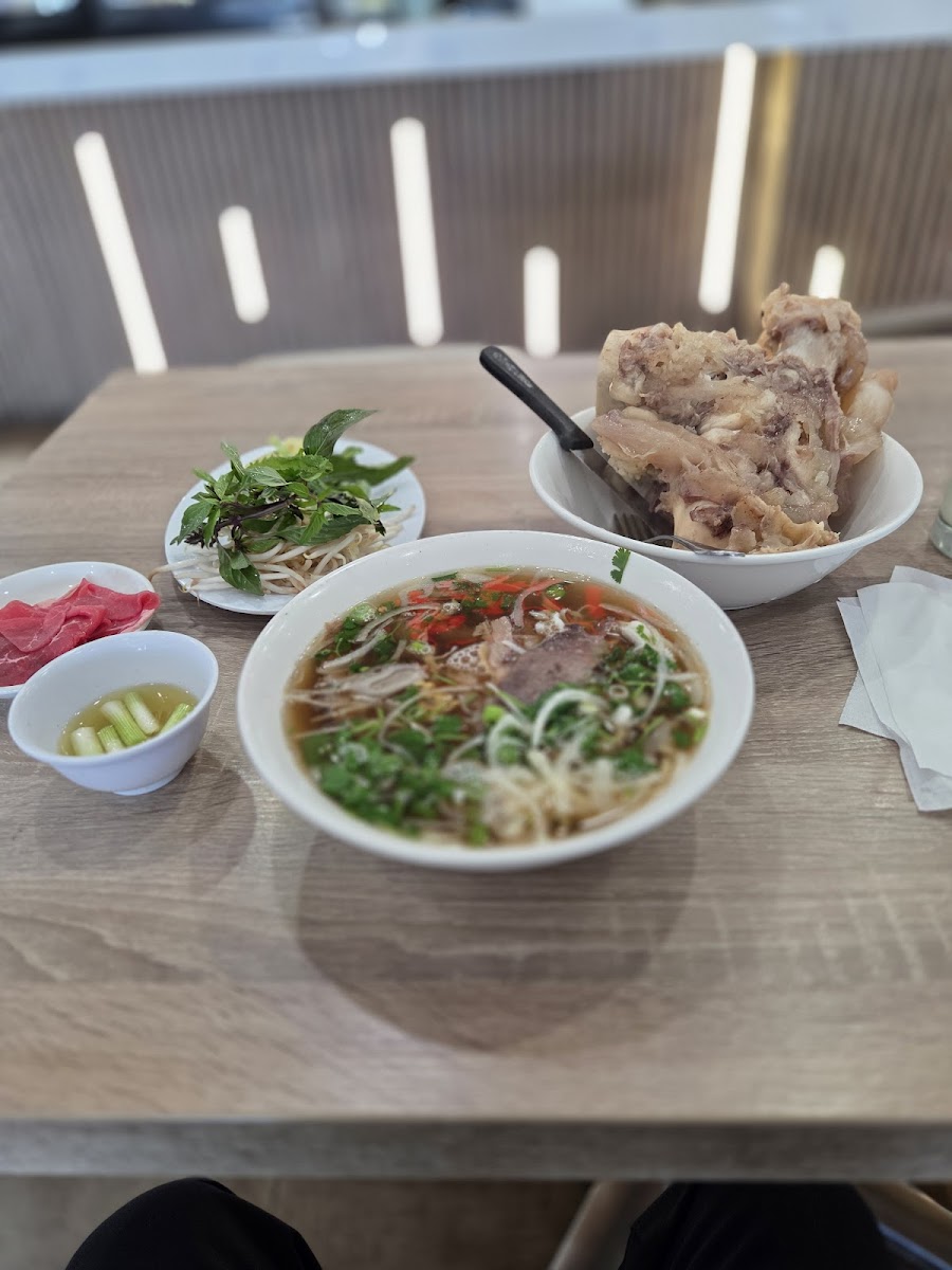 Phở 86 Restaurant-4