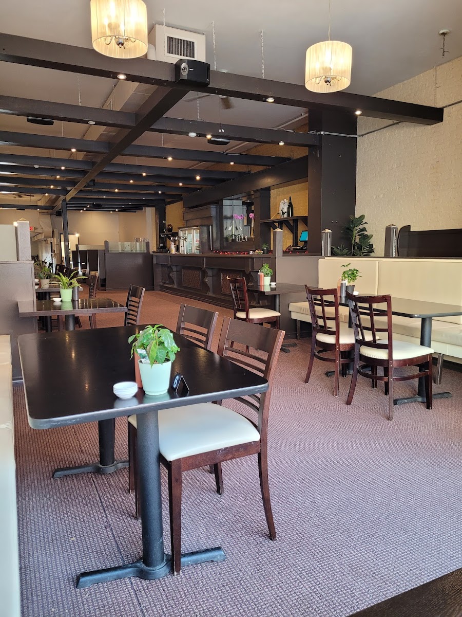 Pho Blue Basil Restaurant