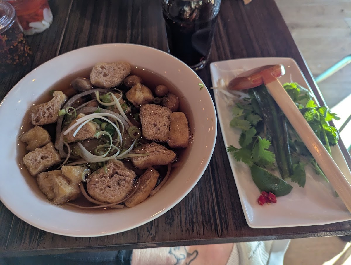 Pho Greenwich-9